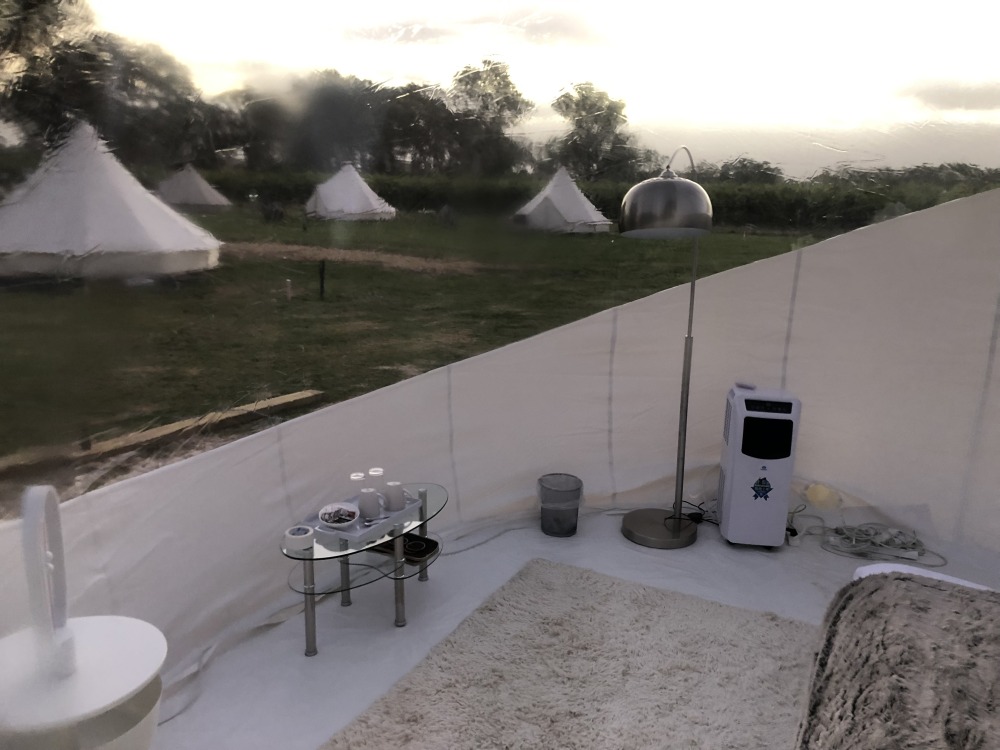 Bubble Apartments detail 0