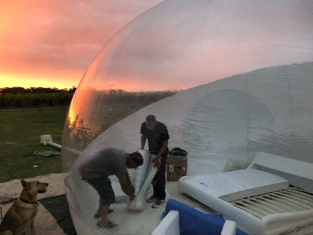 Bubble Apartments detail 0