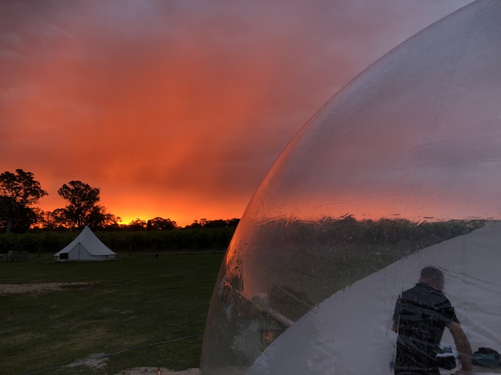 Bubble Apartments detail 0