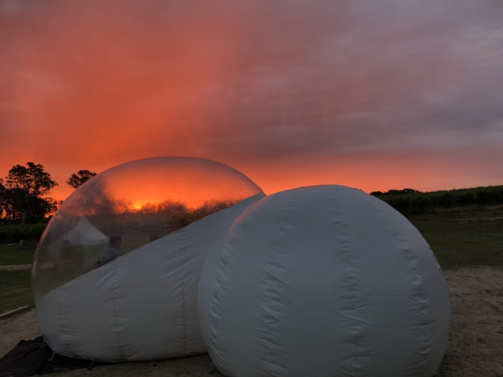 Bubble Apartments detail 0